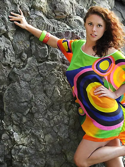 Gorgeous busty teen Naomi E has nasty outdoor fun making juicy s