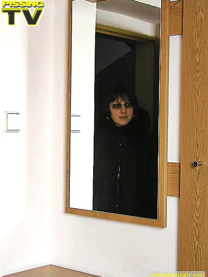 The cruel revenge of a pissing girl