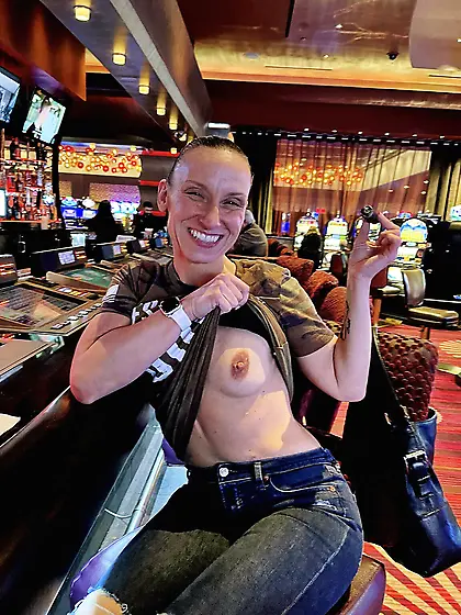 amateur milfs and teens