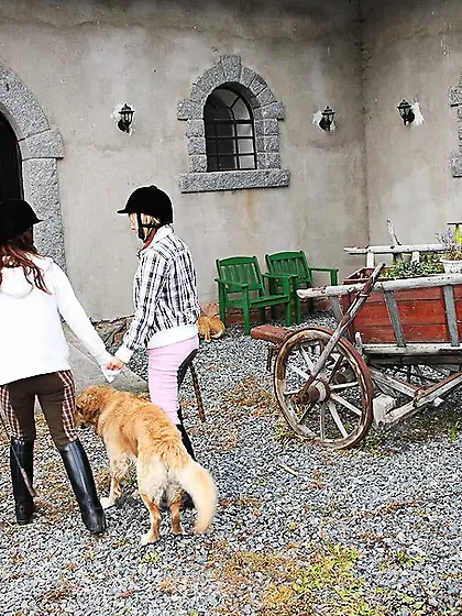 Cora A and Sindy pics