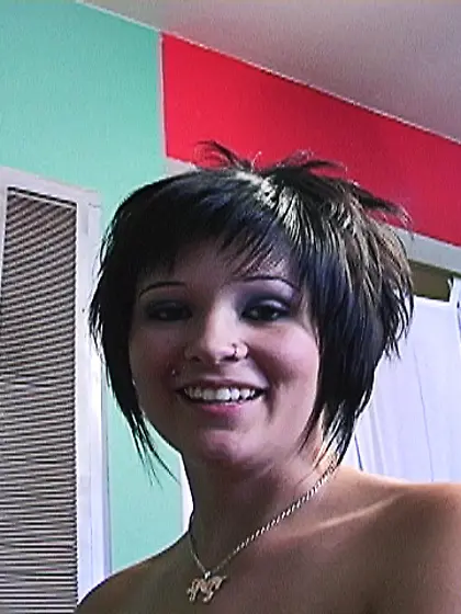 Babe scoops jelly jerk