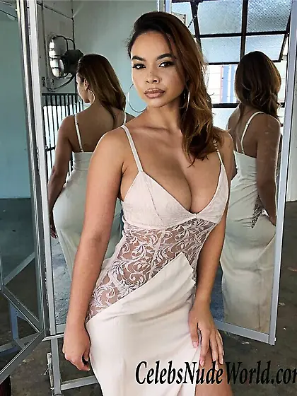 Crystal Westbrooks Cleavage