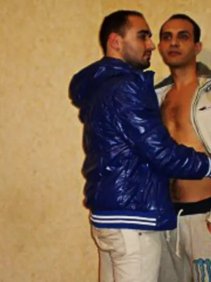 Brunette peter blonde john