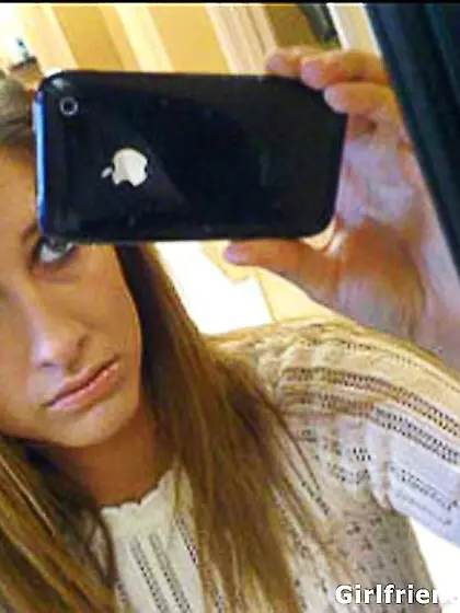 Luscious brunette colleen takes naked photos every time before s