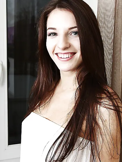 Czech skinny brunette amateur