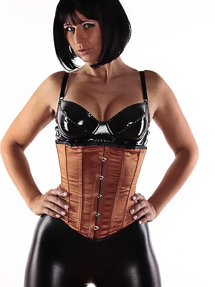 Girl golden skin bob