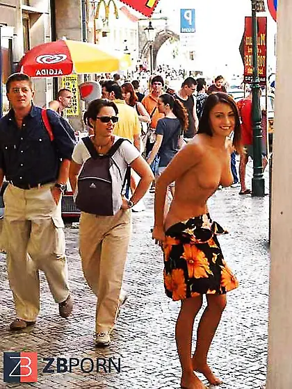 Exhibitionists,  Free Spirits