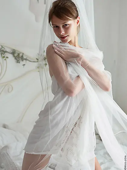 Teen whore nude demonstrates