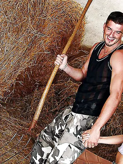 Brunett teenager has super-steamy romp in the straw