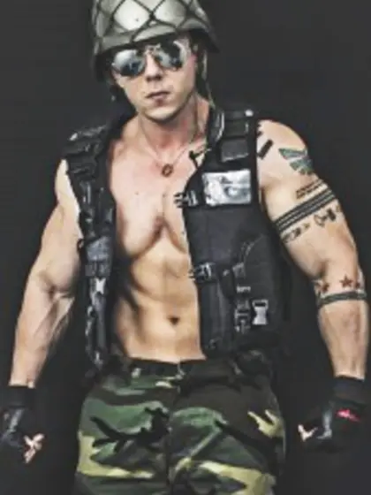 Brunette ericparker perform anal