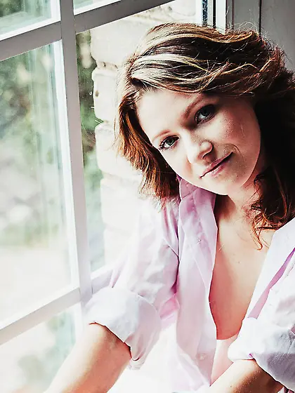 Petite bisexual girl