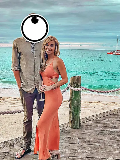 Sarah teases then gets naked for GGW