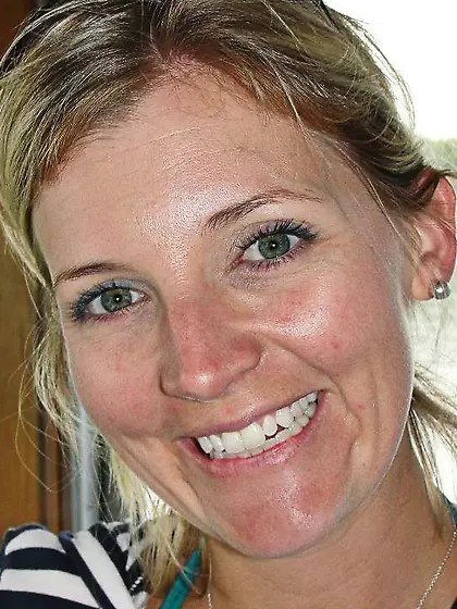 Jabet partying at spring break