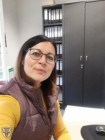 Slave wife enjoys being shared