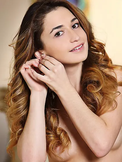 Slender teenager Susie hurries up to release her tiny body off t