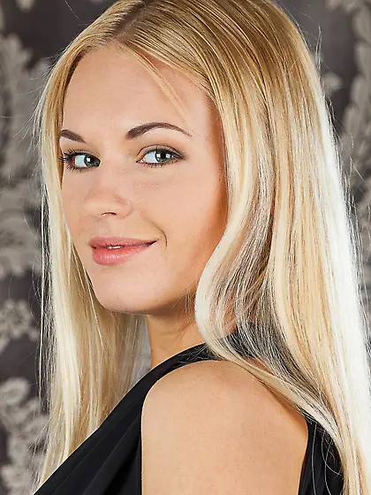 Presenting Xena by Catherine.  Featuring: Xena.  MetArt.  Gallery 1