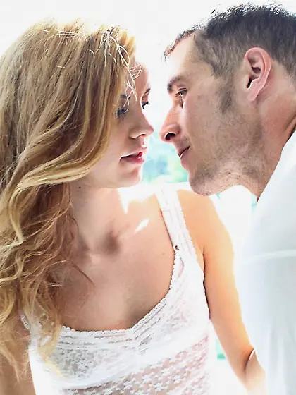 Sweet teen Jessie Rogers enjoys a wicked hardcore session and ha