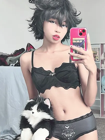 Sexy femboy