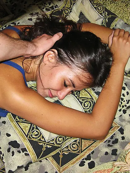 Horny amateur teen couple