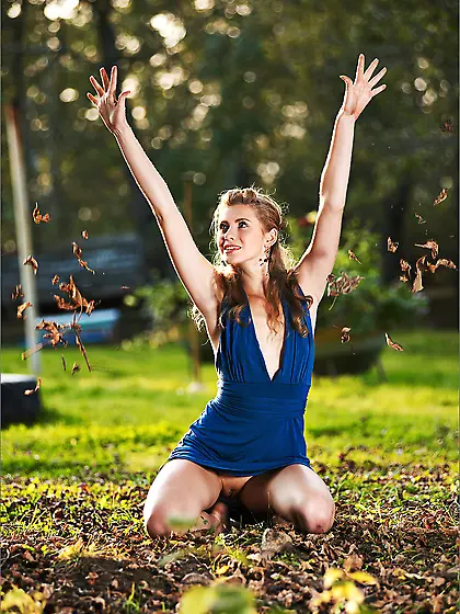 Wild and hot blonde babe with pale body Katsia MPL strips and po