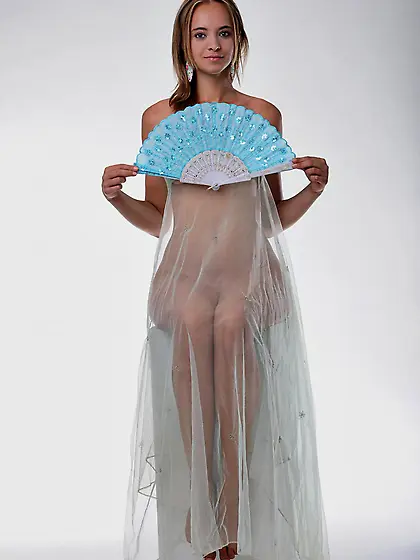 Ravishing teen blonde Rachel Blau wants you to enjoy some naught