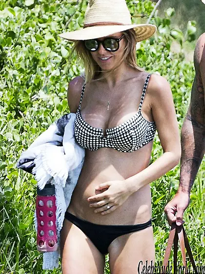 Audrina Patridge Nude