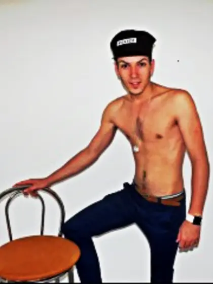 Brunette Young Man Marco21Cm Oil.