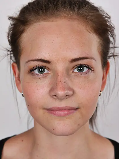 Pretty babe in black lingerie showing off her amazing body