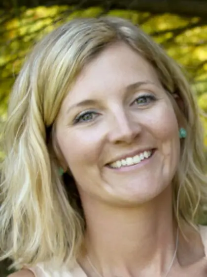 Jabet partying at spring break