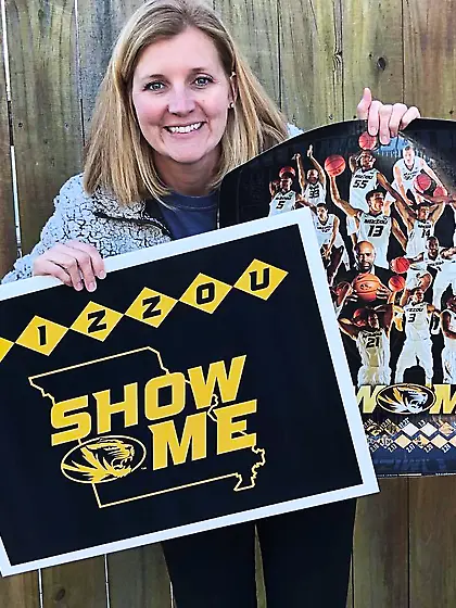 Jabet partying at spring break