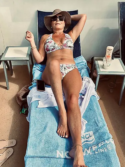 Masturbation contributions