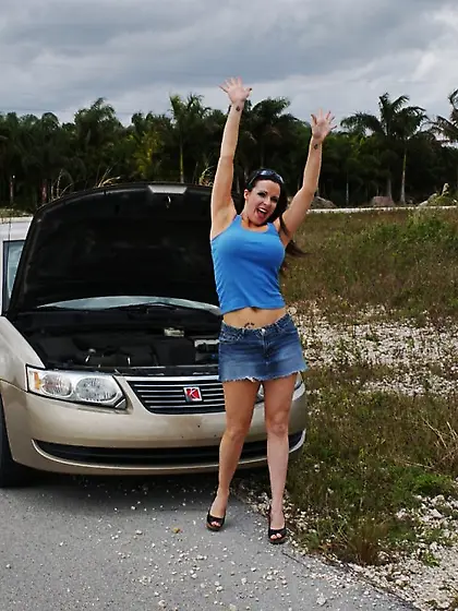 Daisy Duxe screams and moans passionately as she gets her tight