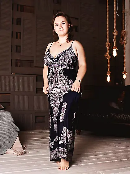 Big tit straight milf