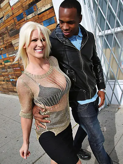 Busty slut Kaylee Brookshire takes on her new black boyfriend an