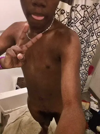 ebony femboy nude [lorenzizi]