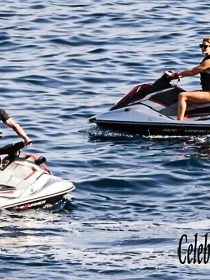 Rosie Huntington Whiteley Bikini