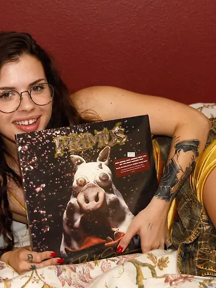 Elegant lady reveals her beautiful inked...