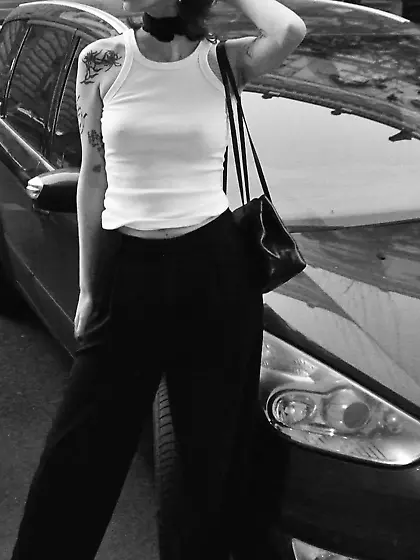 Teasing limitless fuckdoll showing her pokies