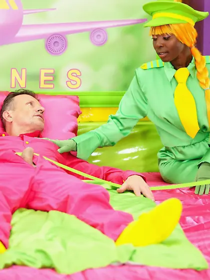 Zaawaadi takes cum on her butt cheeks after servicing firm cock