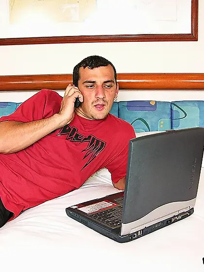 Crys de Mullg loves cocksucking bitches