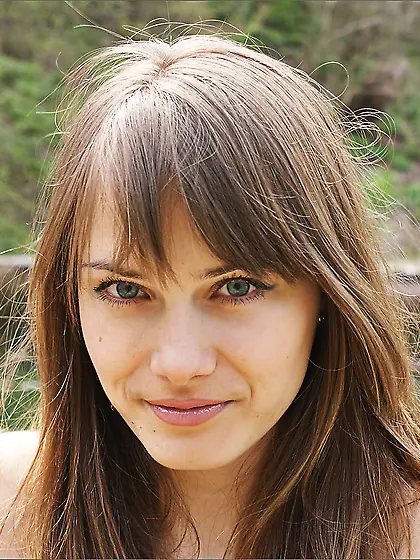 Sexy dark haired hottie Julia Bea shows her shaved pink by the p