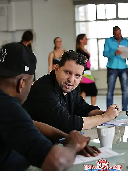 Cherry Kiss is licking hungrily the pussy of this excited bimbo