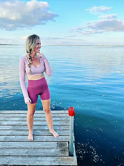 Deepfake My Wife: Request for AI Fakes, Animations