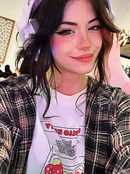 Break this bitch Brooklyn snap@brookiegreys06