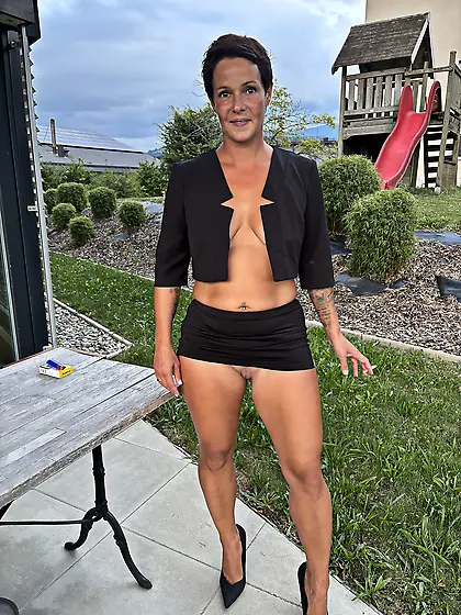 Swinger milf Laetitia Fracasso