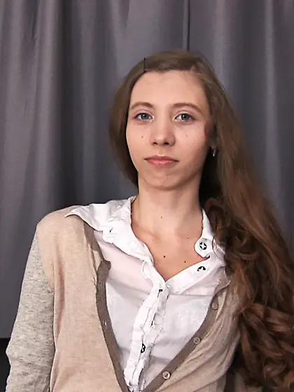 Long haired sweetie shows