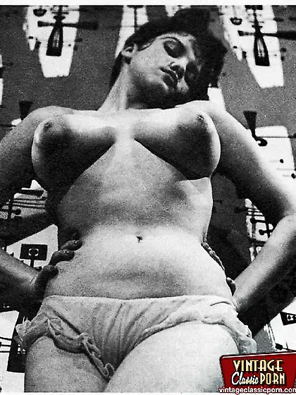 Big breasted vintage girls