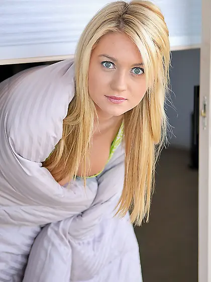 Gentle Alison Angel loves spending time on the balcony and showi