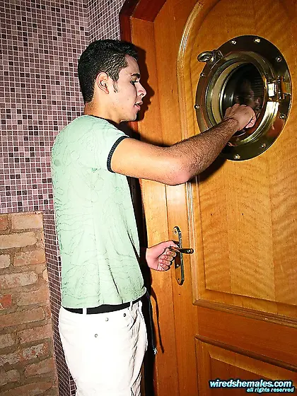 When Shemales Prick Is Begging For Tight Hump