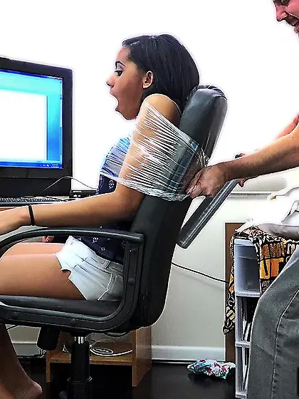 Arousing brunette Valentina Vega gets tied up to the chair and g